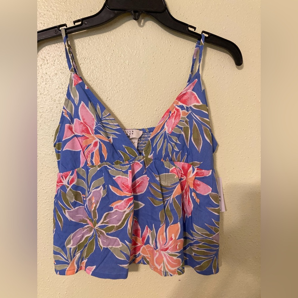 Billabong Blue and Pink carefree Floral Camisole NWT - Picture 2 of 4